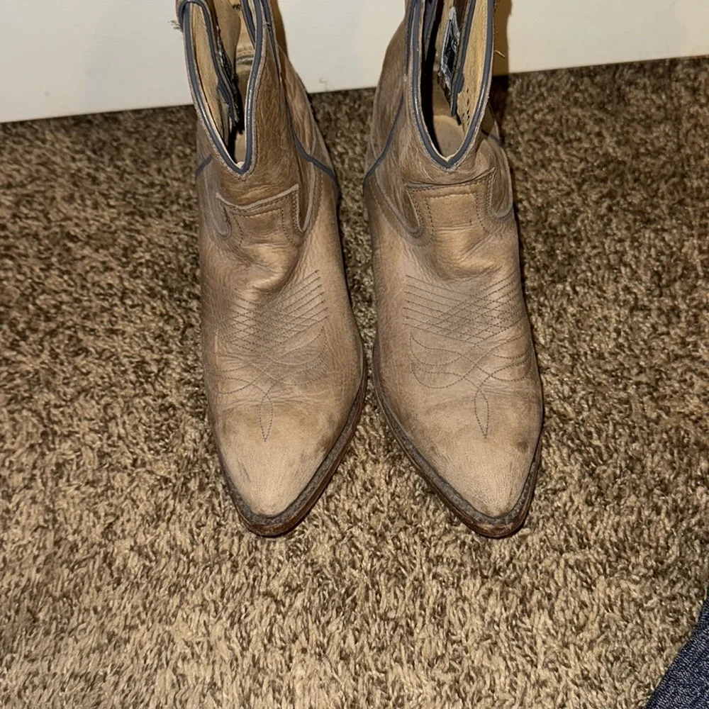 Frye Leather Ankle Short Western Boots - Picture 6 of 8